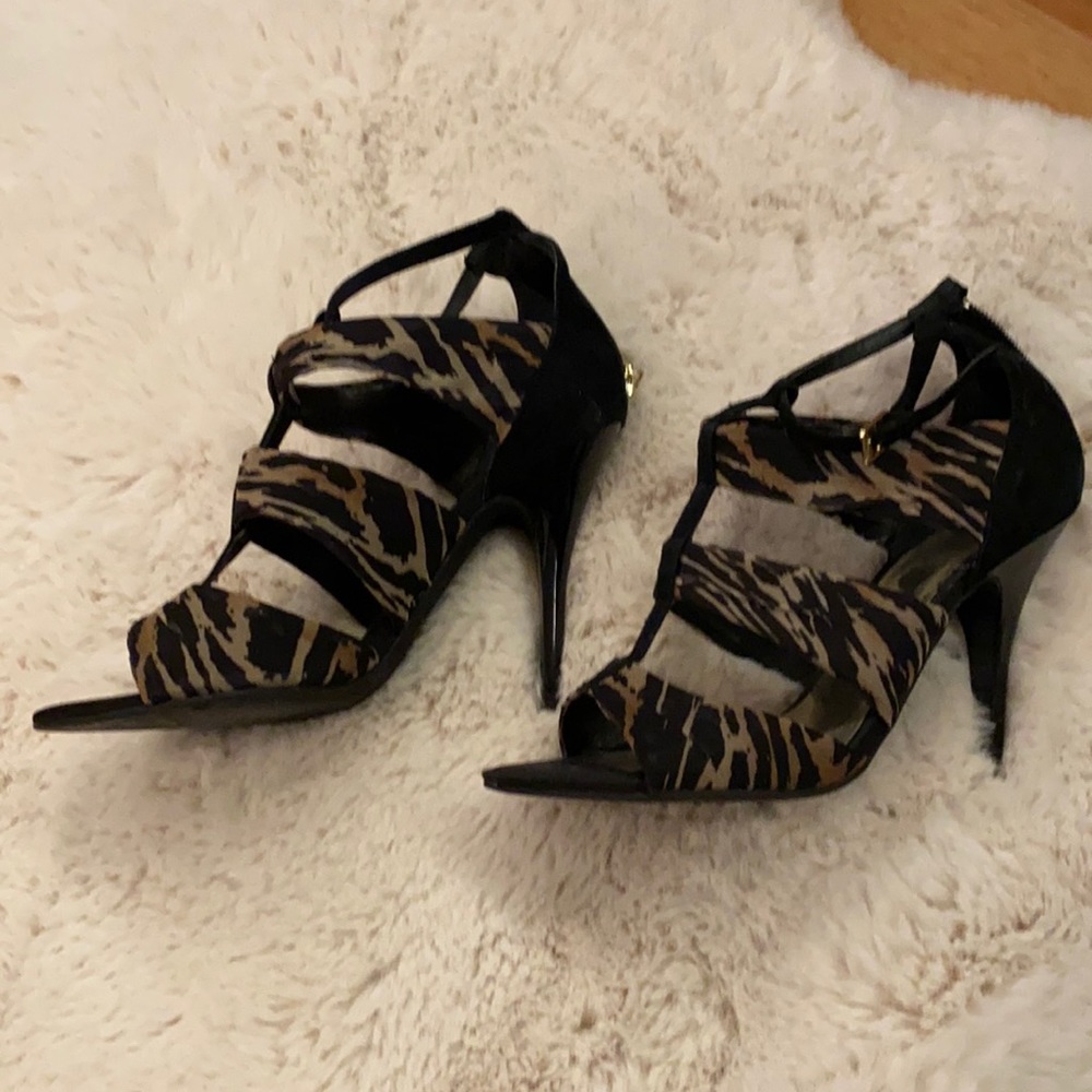 Guess Heels Size 7.5